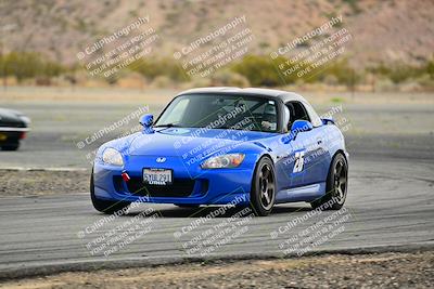media/May-03-2025-Speed Ventures (Sat) [[ededc6c3fe]]/Green Group/Session 2 (Grid and Turn 14)/